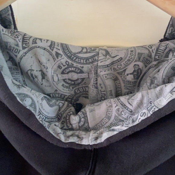 Guinness zip front Hoody jacket - Picture 3 of 5